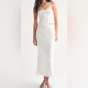 Abercrombie & Fitch White Maxi Skirt
